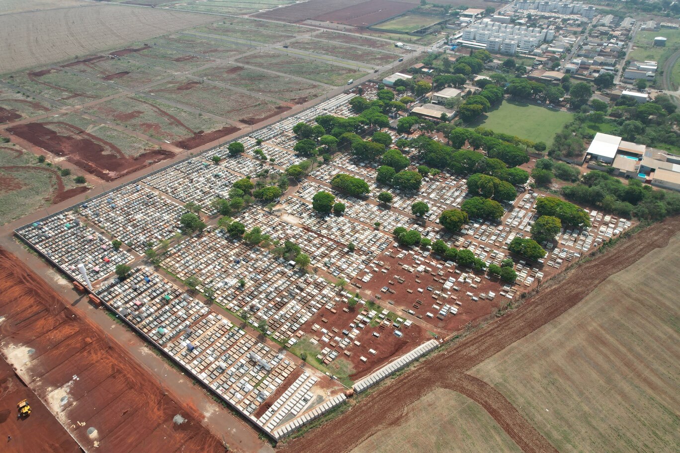 Prefeitura de Sarandi estabelece prazo para obras de manutenção e limpeza de túmulos no Cemitério Municipal